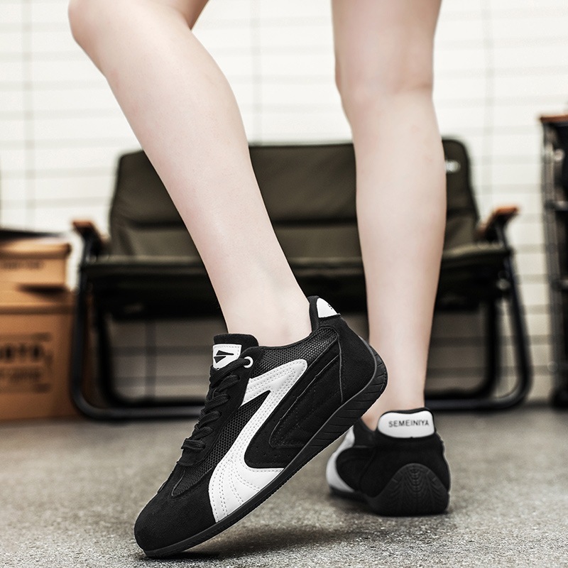 Zapatos deportivos de malla estilo pareja para hombres, zapatillas de deporte de verano, zapatos de entrenamiento moral para hombres, zapatos casuales para mujeres, estudiantes jóvenes 2025