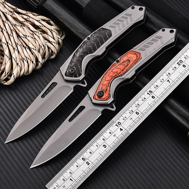 创意新品高硬度木柄镀钛折叠刀野营战术户外折刀露营登山多用途刀