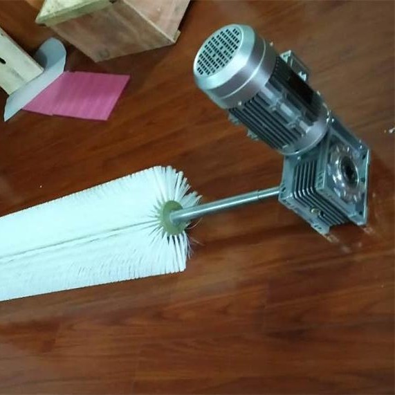 天津清扫器厂家  聚氨酯清扫器安装  毛刷清扫器规格