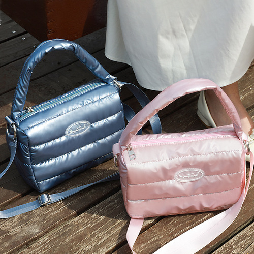  new cross-border women's cross-body bag, soft bag, high-end travel shoulder bag, fashionable casual shoulder bag