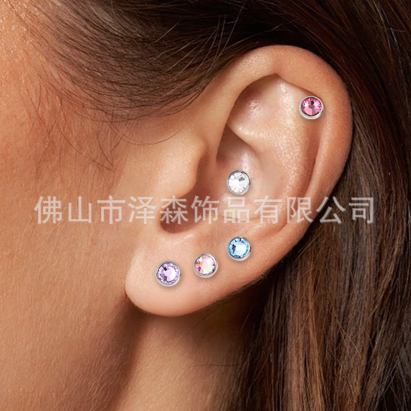 Pointed titanium steel lip stud product view