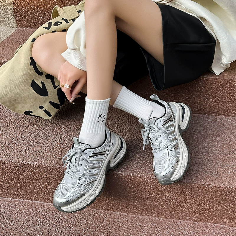 Серебряный папа обувь женский 2024 летний новый толстой подошвой сетки повседневная спортивная обувь женский открытый кроссовок