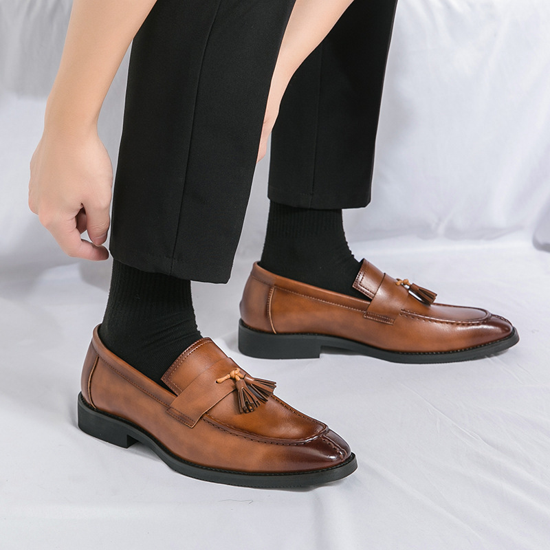 Zapatos de hombre transfronterizos de tamaño grande primavera y verano coreano, zapatos de moda de oficina para hombres, zapatos de cuero casuales de negocios image 5