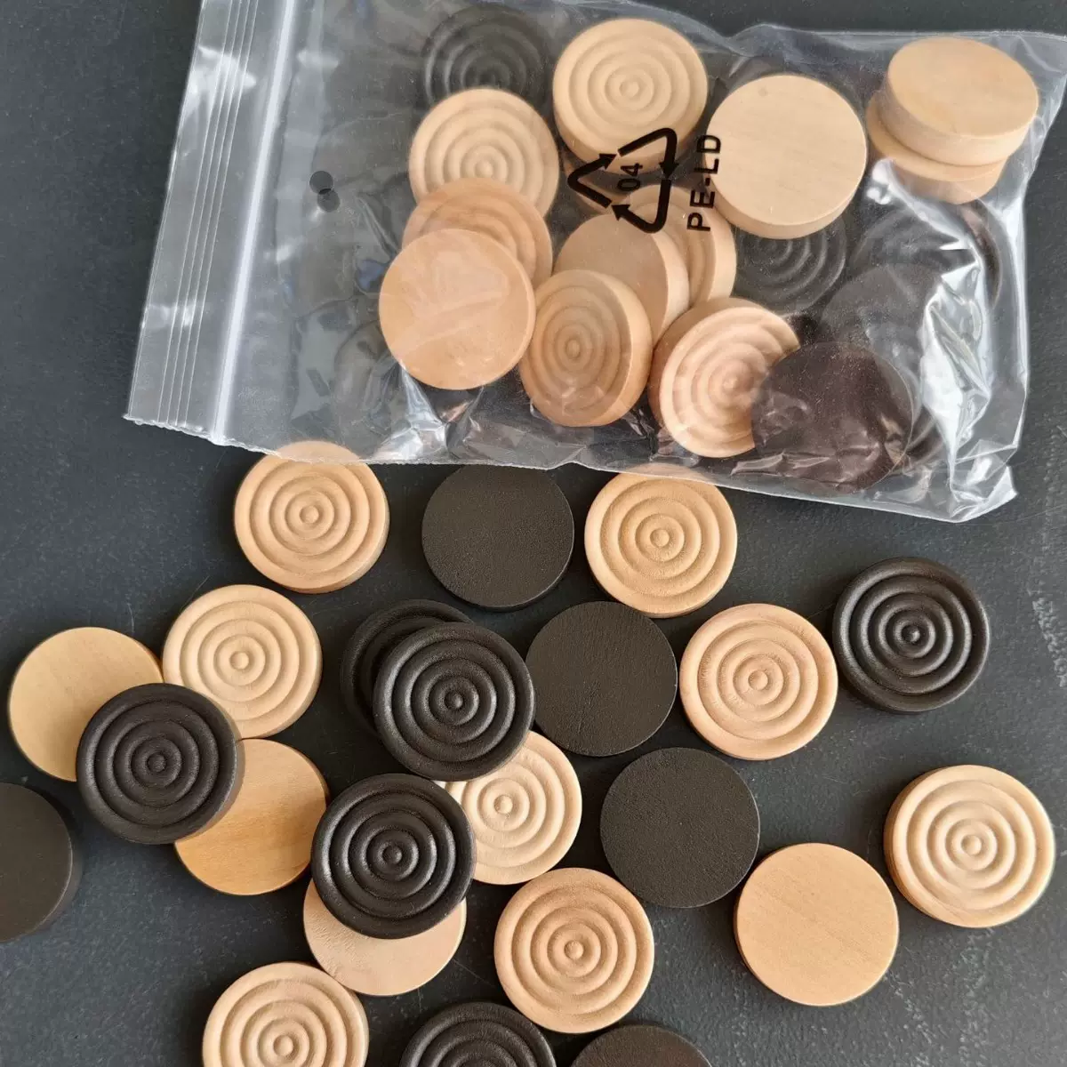 跨境现货24pcs木质圆形螺纹双陆棋子跳棋棋子木棋子桌游卡牌道具