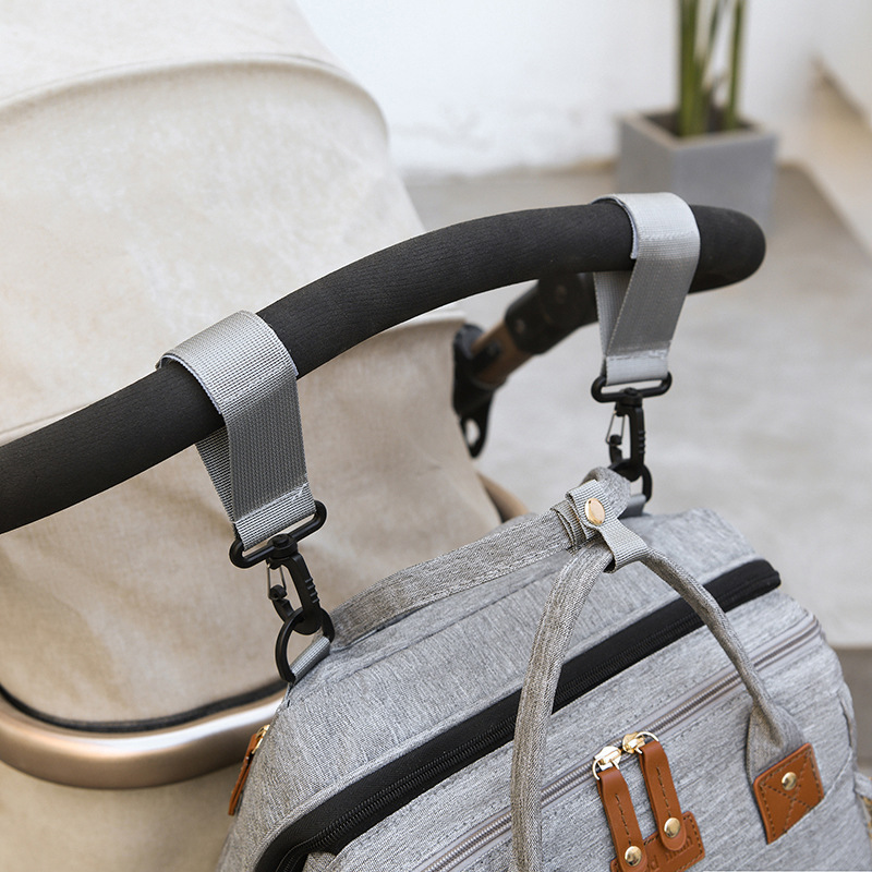 Wholesale New Foldable Baby Bed Mummy Bag Portable Outdoor Baby Bed Bag with Hanging Stroller Mother Baby Bag