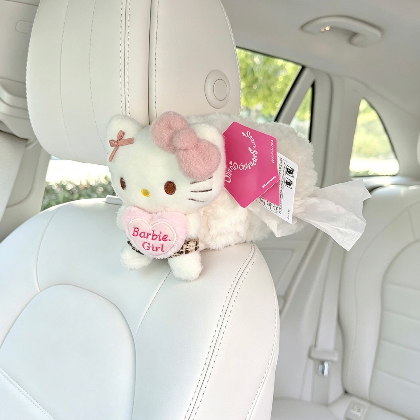 Hello Kitty Cute Car Tissue Box 2026 New Model Car Rear Seat Hanging Tissue Box Hanging Bag for Women