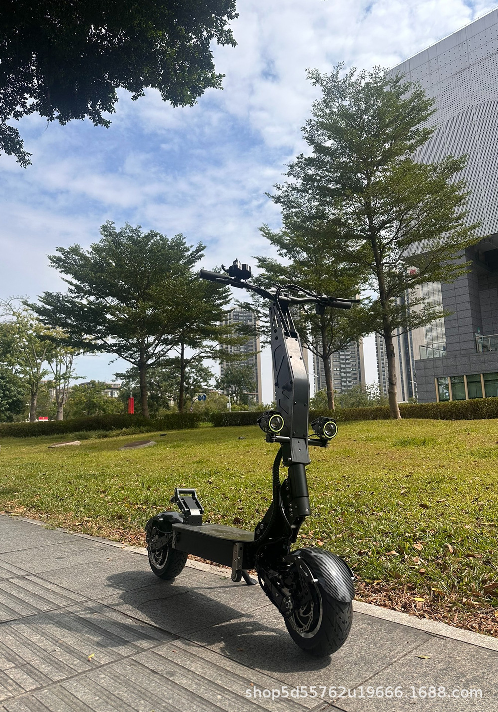 YISHUN dual-drive 72V/6000W off-road electric scooter, foldable, 95 mph speed, long range electric vehicle
