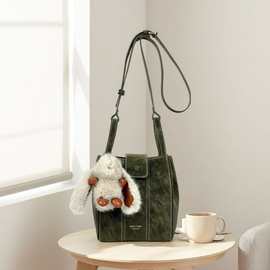 秋露青茵水桶包2025巨好看的包包女手提单肩斜挎小包工厂一件代发