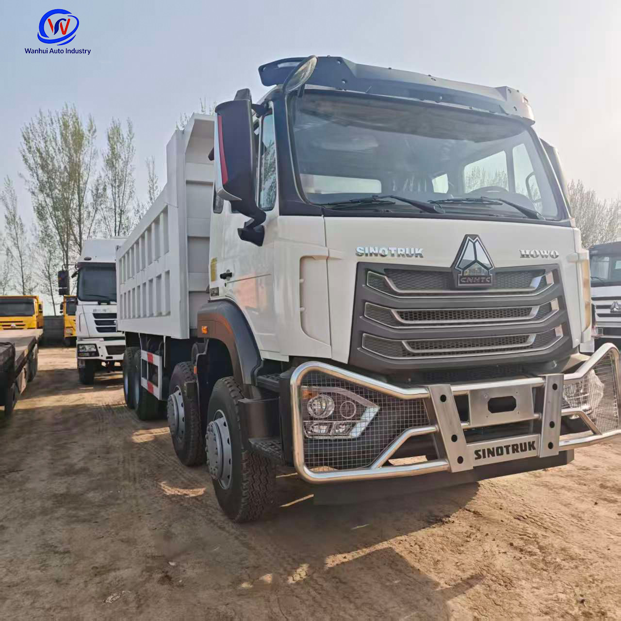 Sinotruk Howo Nx8×4 Dump Truck, 400 Horsepower, 90% New, Front Four-Wheel Drive, Rear Eight-Wheel Drive, Sand and Gravel Transport Vehicle