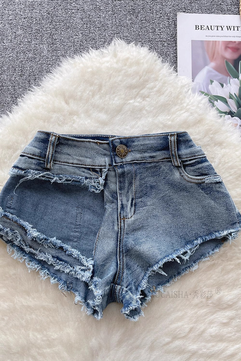 Women’s Sexy Denim-Look Hot Pants Shorts, Blue Polyester, One Size — detail image 14