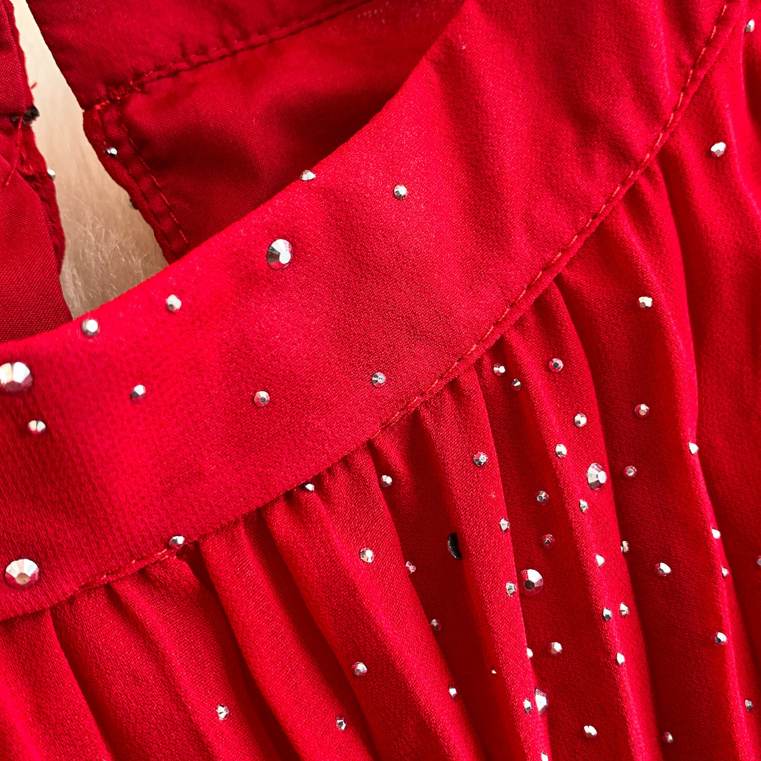 Women's French Style Light Luxury Sparkly Rhinestone round Neck Long Sleeve Dress Summer Slimming Pleated Long Skirt_ecoleips.com