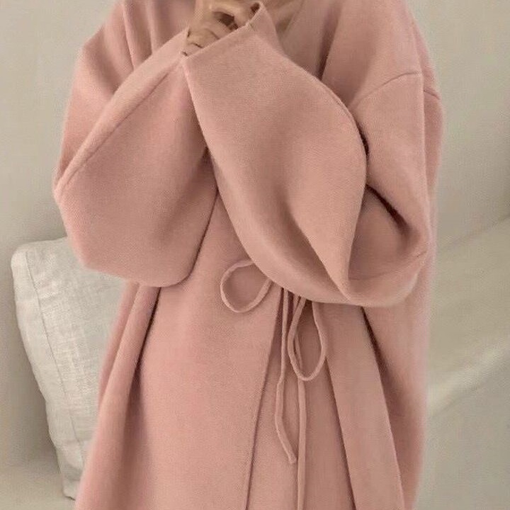 Loose Cardigan Women's Lace-Up Autumn and Winter New Niche Knitwear Thickeneded Lazy Style Pink Knitwear Jacket Design