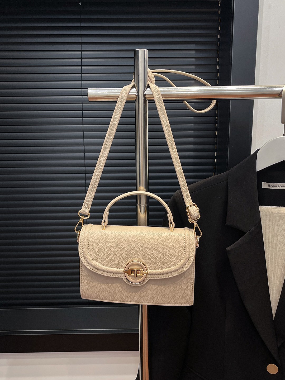 Bolso de mochila para mujeres 2025 nueva moda transfronteriza bolso de mano cuadrado de alta calidad lichi estampado bolso de hombro universal