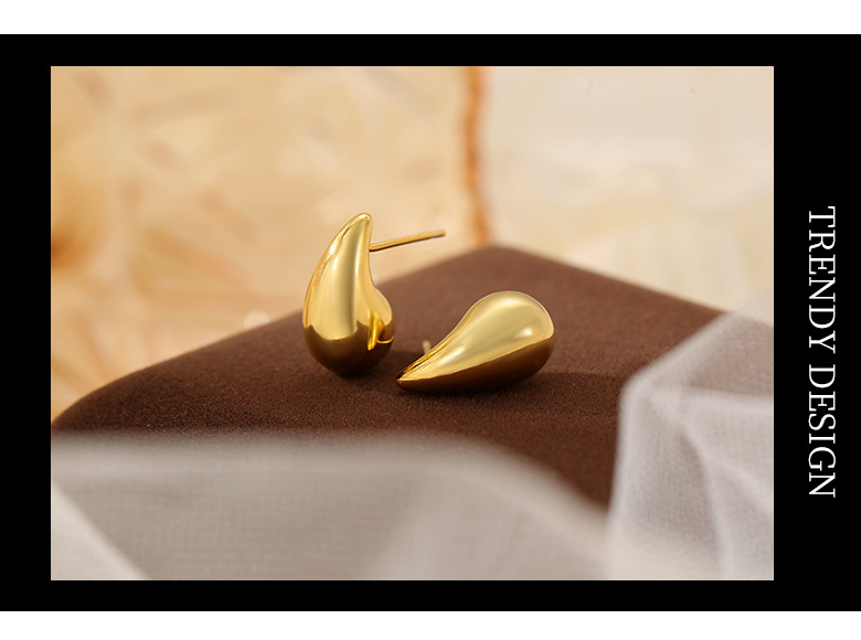 1 Pair Quantity Holiday, Daily Occasion 1 Pair White Gold Plated Gold Plated 925 Sterling Silver Water Droplets Ear Studs