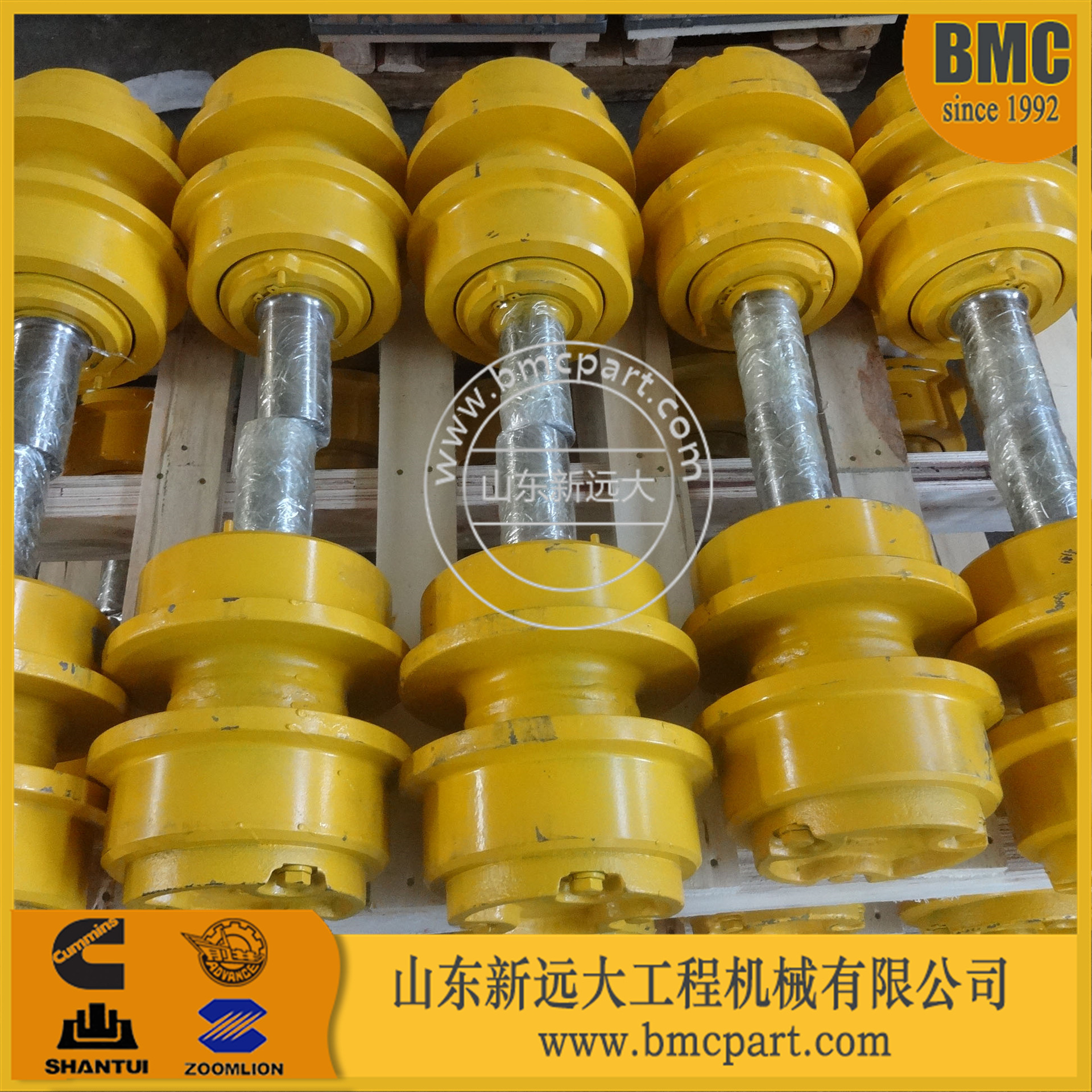 山推SD22推土机托轮155-30-00233 山推TY220推土机托轮 山推支重