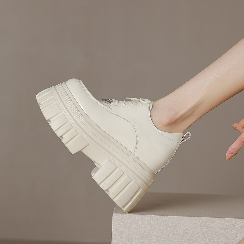 Giày loafer nữ đế xuồng platform buộc dây, gót ẩn tăng chiều cao — màu đen