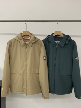 Aijia's new men's windbreaker, comfortable and breathable men's jacket, windproof and rainproof windbreaker Aijia's new men's windbreaker, comfortable and breathable men's jacket, windproof and rainproof windbreaker