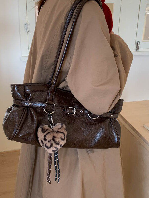 Túi xách tay nữ cỡ lớn kiểu tote đeo vai/nách, khóa kéo, dung tích lớn — Burgundy không có phụ kiện, Màu nâu không có phụ kiện, Màu đen không có phụ kiện, Burgundy với mặt dây chuyền