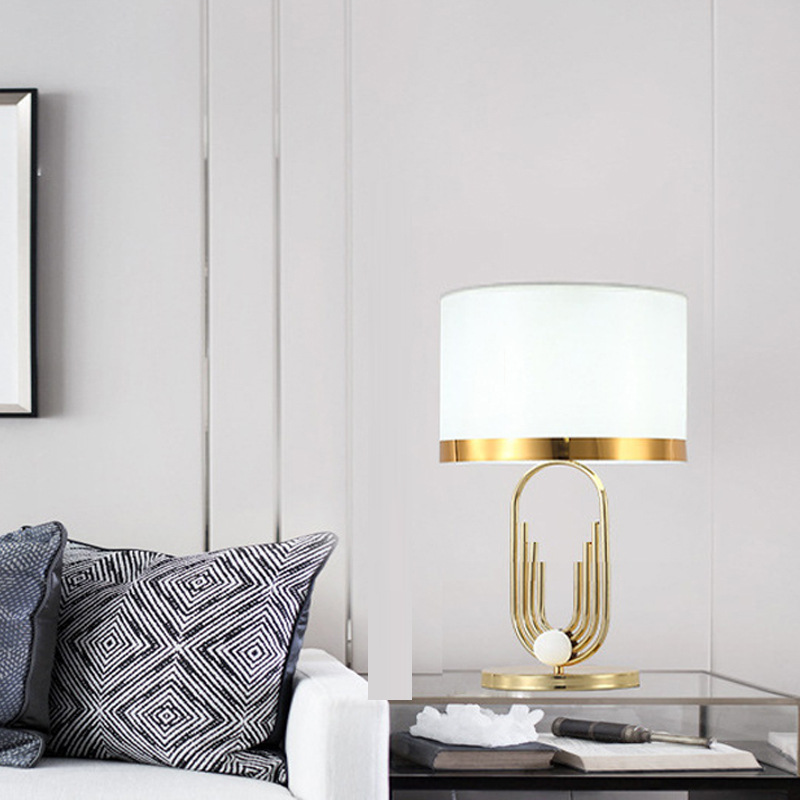 現代簡約台燈 LED臥室床頭燈創意酒店樣板房台燈書房護眼燈飾