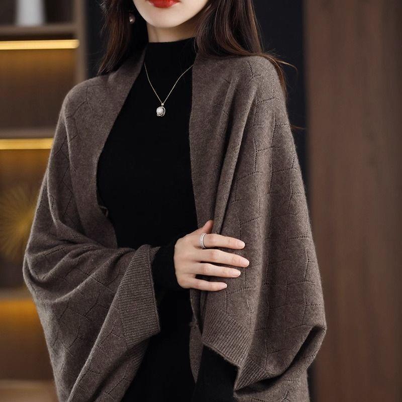 Luxury knitted sweater cape cardigan for women, autumn and winter shawl, elegant solid color loose coat, versatile clothing Luxury knitted sweater cape cardigan for women, autumn and winter shawl, elegant solid color loose coat, versatile clothing