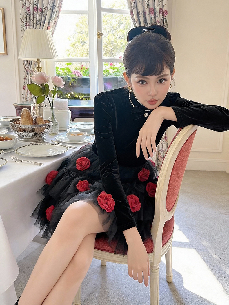 Đầm suông midi cổ tròn thắt eo ren hoa lưới xòe bồng — đen chi tiết 1