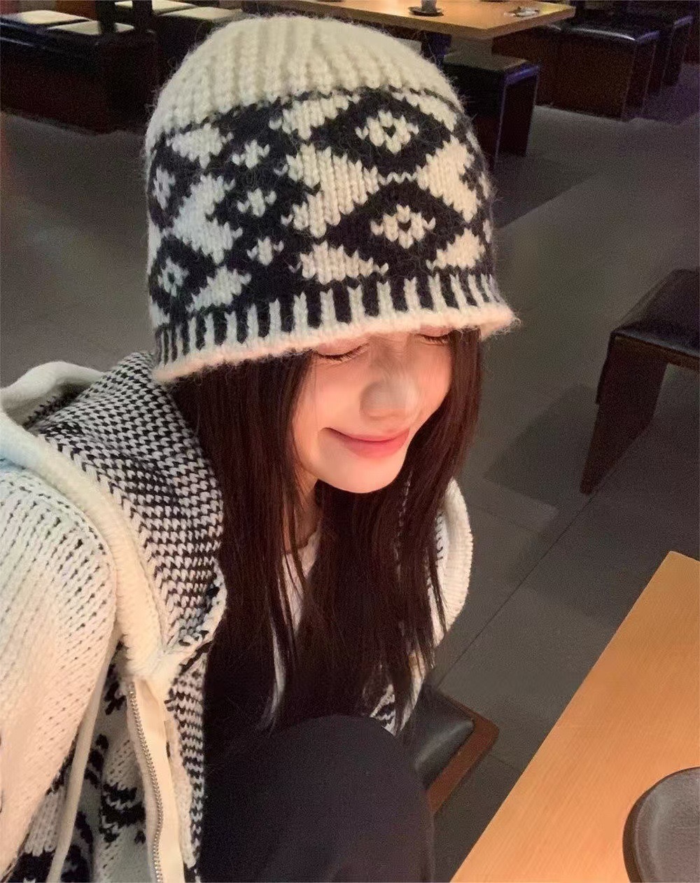 Vintage schwarze Fischermütze mit Karomuster für Damen, Herbst/Winter, gesichtsschlankmachend, vielseitig, für großen Kopfumfang, Strickmütze_voghion.com