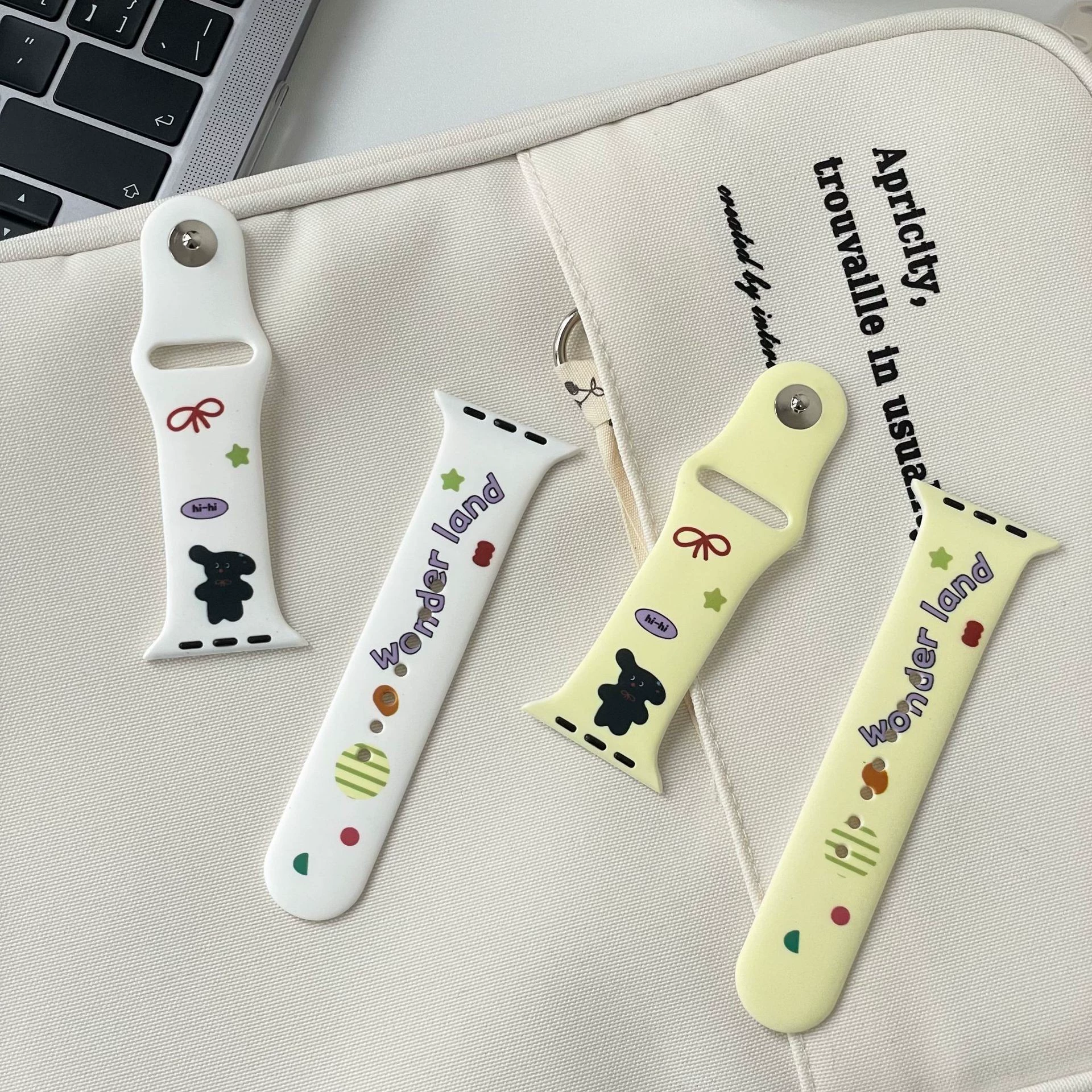 Мультяшный рисунок симпатичный щенок ремешок подходит для Apple watch S9 силиконовый ремешок iwatch876543 поколения SE