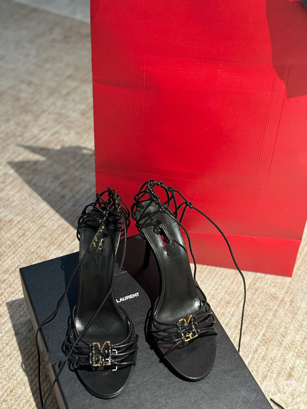 2025 Cross-border YS sexy zapatos de tacón alto con cordones cruzados para mujer nuevas letras hebilla de metal con punta abierta sandalias romanas