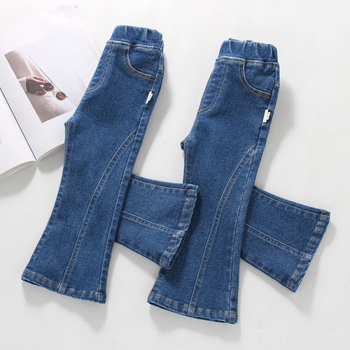 New girls' denim flared pants for baby girls—stylish and trendy, in Korean style, stretchy, slim-fit long pants for spring and autumn, suitable for small and medium-sized children.