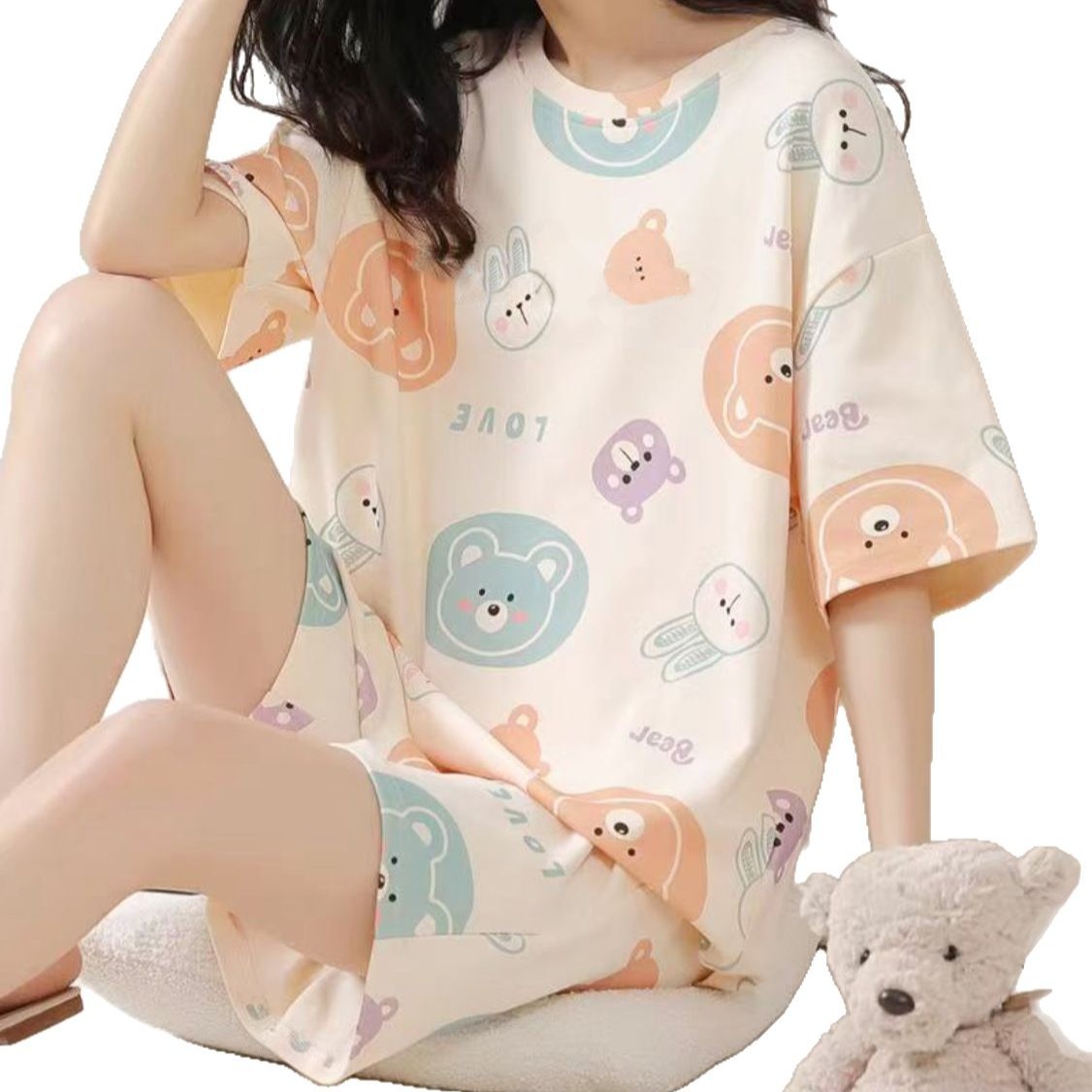 Pijama de mujer de verano de manga corta pantalones cortos delgados en 2025 nuevo conjunto de ropa de casa de dibujos animados de verano para mujeres se puede usar fuera