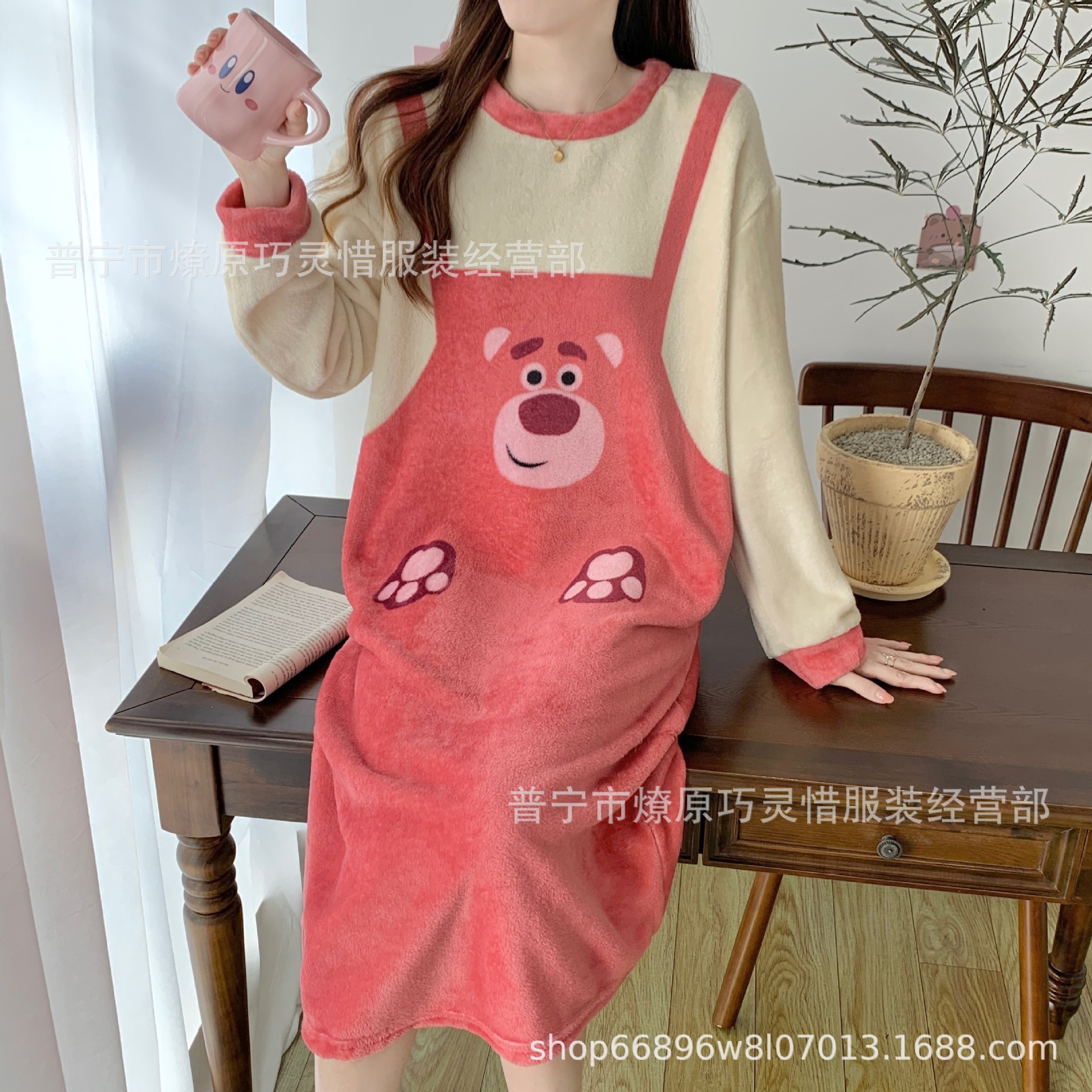 Pijamas de mujeres otoño invierno de franela lindo dibujo animado 2024 nuevo coral de lana gruesa falda cálida ropa para el hogar