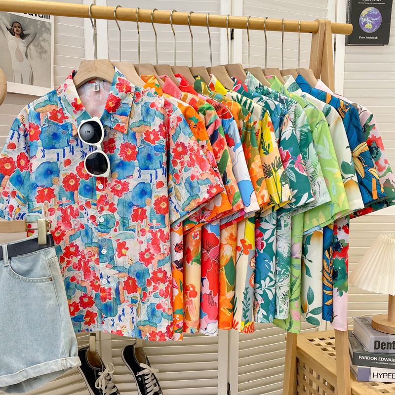 Hong Kong Style Retro Floral Shirt with Loose Floral Print Design, New Beach Short-Sleeve Student Performance Shirt Hong Kong Style Retro Floral Shirt with Loose Floral Print Design, New Beach Short-Sleeve Student Performance Shirt