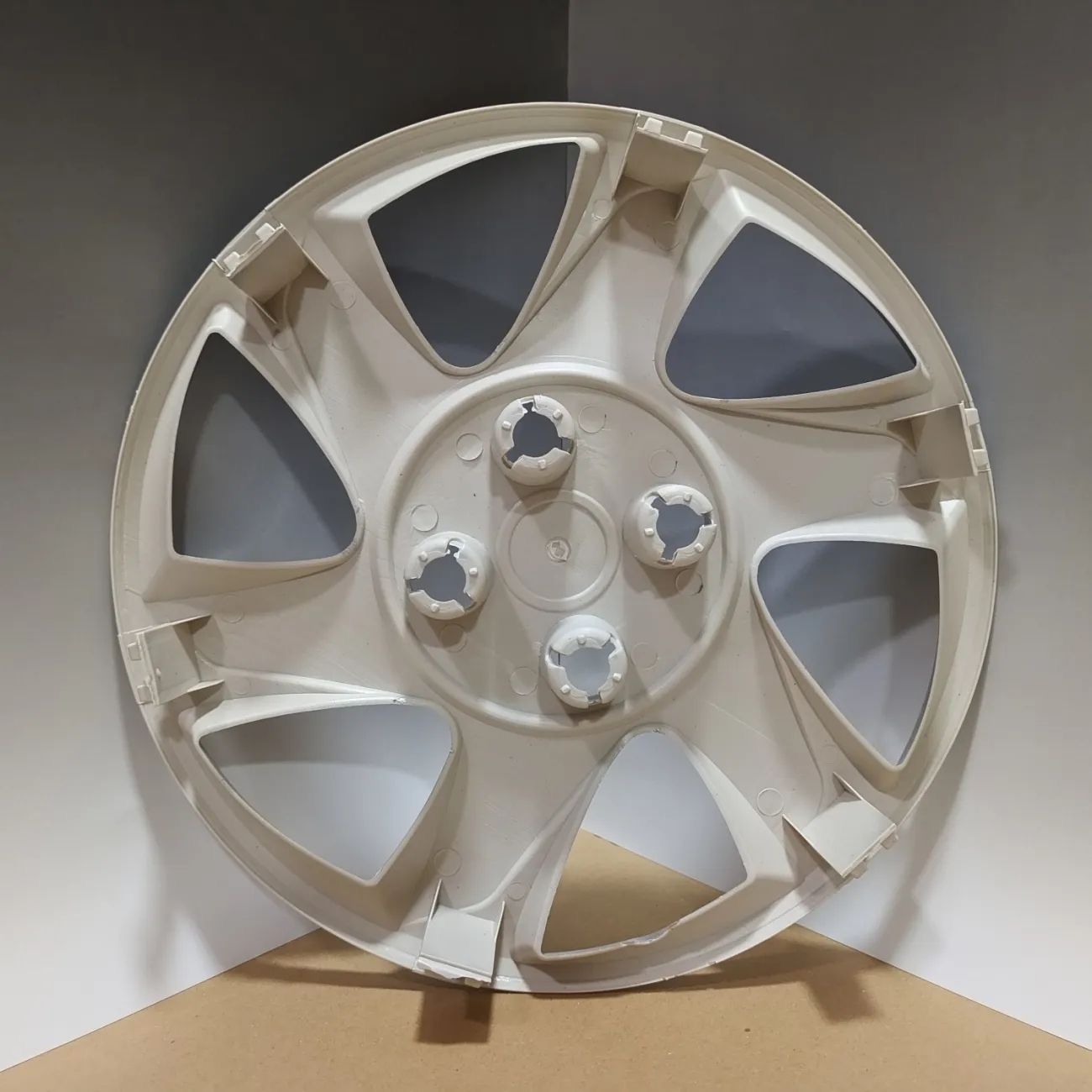 Suitable for the New Byd F0 Hub Cap 14inch Hub Cover Plastic Decorative Cover Wheel Housing Modification