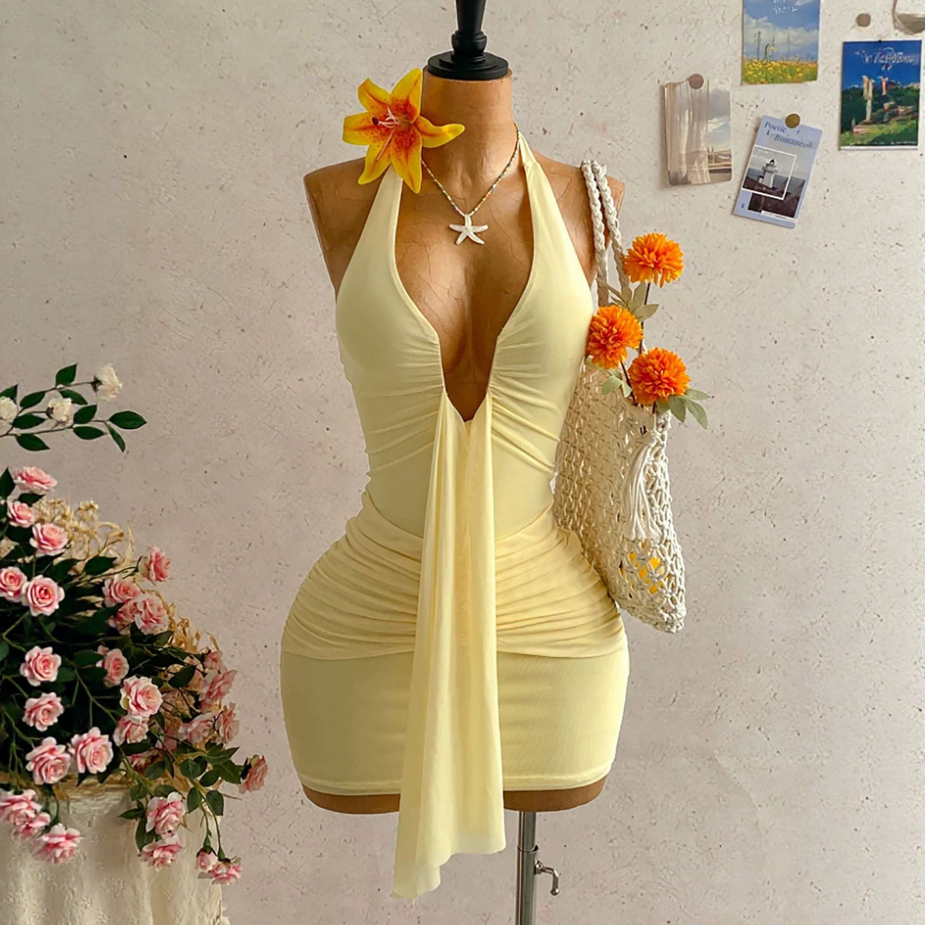2026 foreign trade sexy hot girl slim-fit deep V-neck mesh dress, European and American cross-border backless mini dress with flowing straps