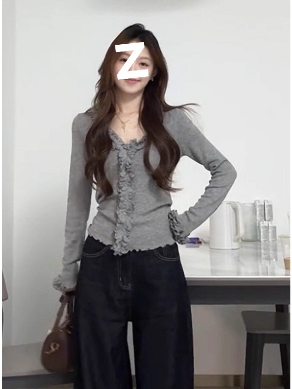 法式V领边灰色长袖针织衫女秋冬季修身内搭设计感打底衫上衣|undefined