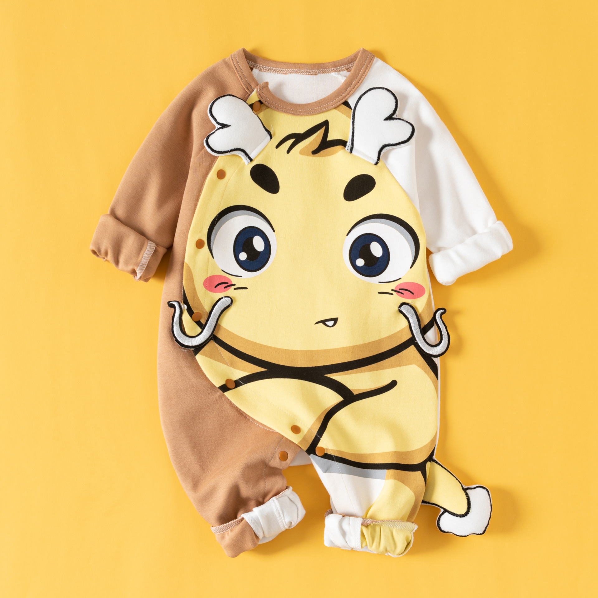 Long -sleeved Little Shuai Long
