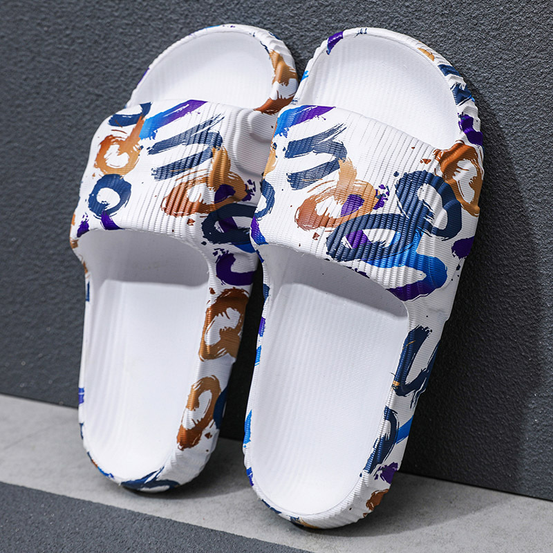 Chanclas para hombre verano nuevo estilo ropa exterior zapatillas deportivas de playa resistentes al desgaste adolescente pisando mierda camuflaje trapeador de coco
