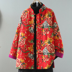 東北の大きい花の布は厚い保温の綿の服を厚くしてゆったりしています。