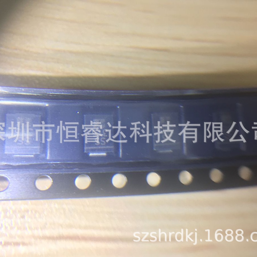 肖特基二极管SS3150 SR3150 3A 150V 丝印SS315 SMB DO-214AB