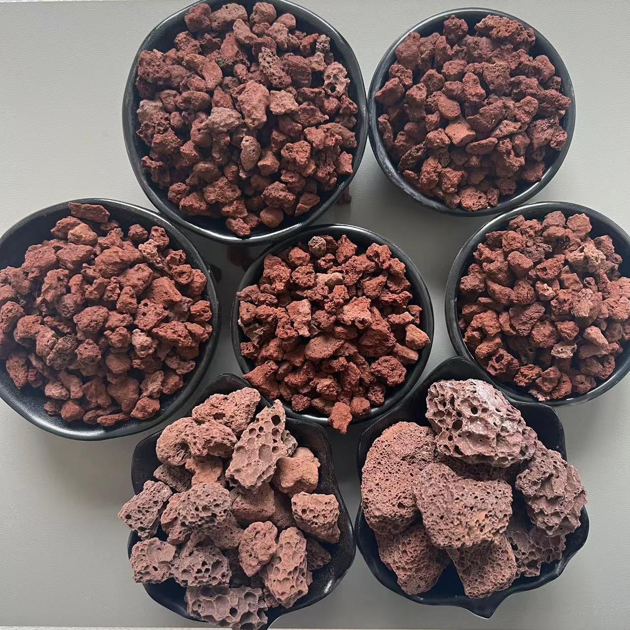Factory Wholesale Volcanic Stone Gravel Aquarium Fish Tank Substrate Landscape Fish Pond Bottom Cover Water Purification Filter Material Volcanic Rock