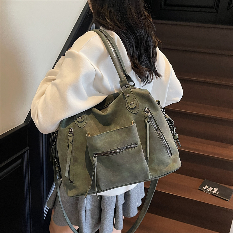 复古单肩斜挎包美式单肩托特包外贸休闲2025包女皮绒百搭早秋通勤|undefined