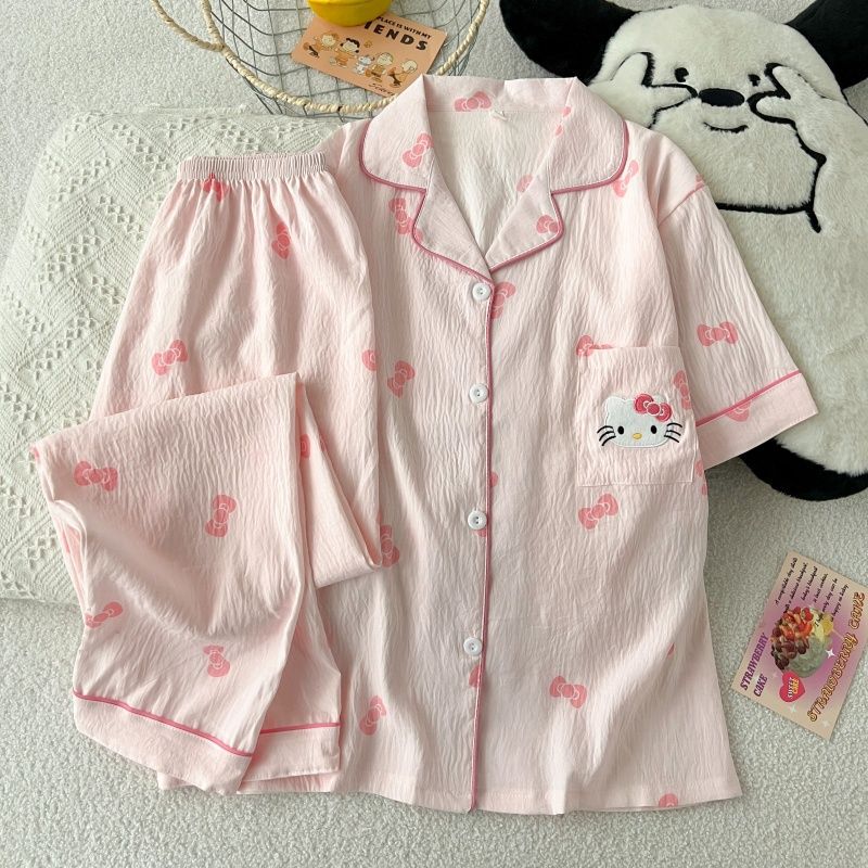 Al por mayor transfronterizo verano nubes pijamas de algodón de mangas cortas pantalones cardigan con solapa ropa de hogar lindos dibujos animados se pueden usar fuera