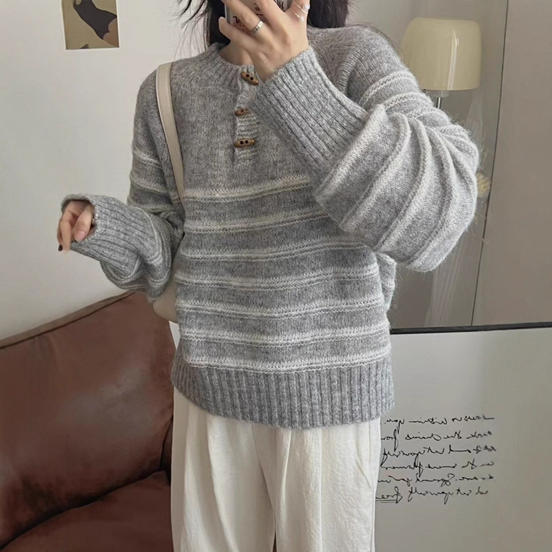 拼色条纹牛角扣套头毛衣女2025秋冬新款复古软糯宽松慵懒针织衫女|undefined