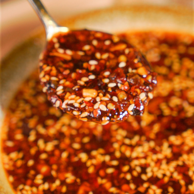 香辣紅油餐飲潑辣子拌豬耳朵涼拌菜餐飲調料米線調料