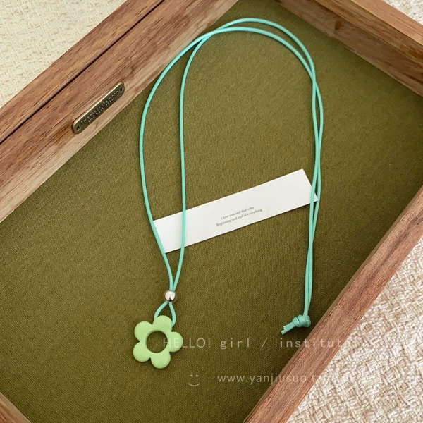 Mint necklace, flowered