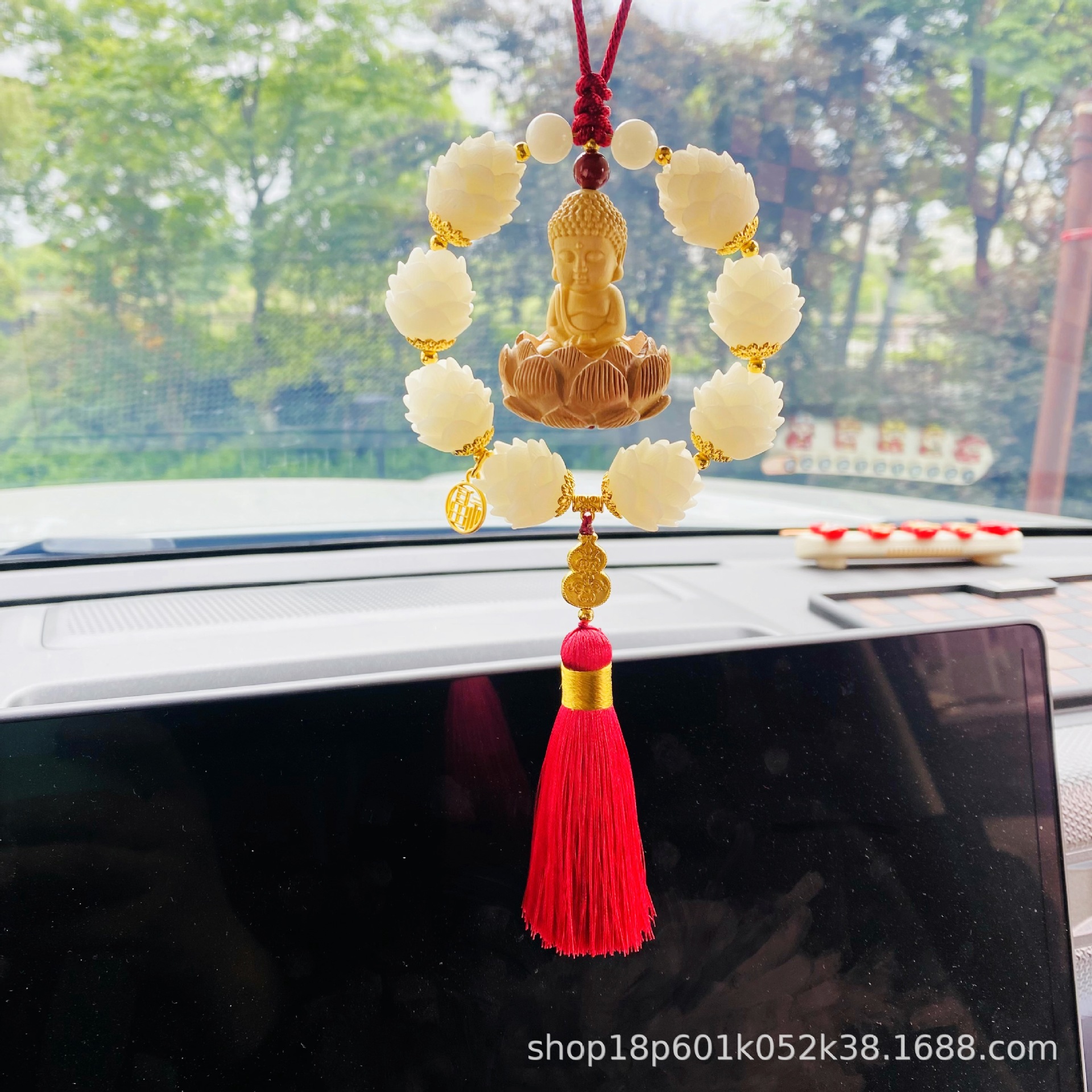 Car pendant lotus Buddha blessing pendant pendant small Buddha blessing peace car rearview mirror high-end men's and women's pendant wholesale