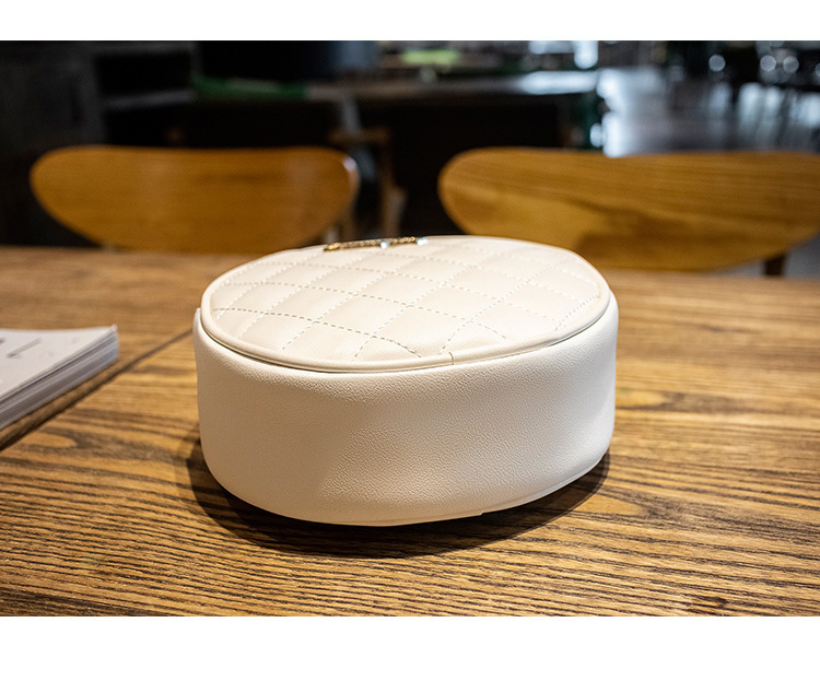 Trendy Mini Daire Çapraz Askılı Çanta - Kadınlar İçin Ayarlanabilir Askılı Vintage Esintili Kapitone Omuz Çantası_voghion.com