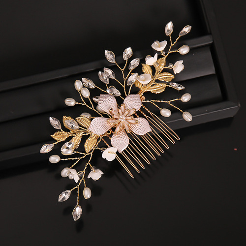 Tuanming European and American bridal hair comb and hair ornaments hand-woven flower pearl comb hair accessories side hair styling accessories