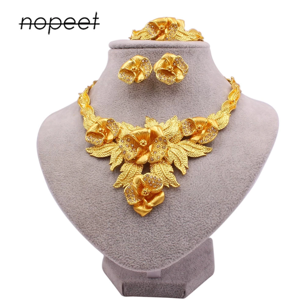 Golden jewelry, set, necklace and bracelet, chain, ring for bride, accessory