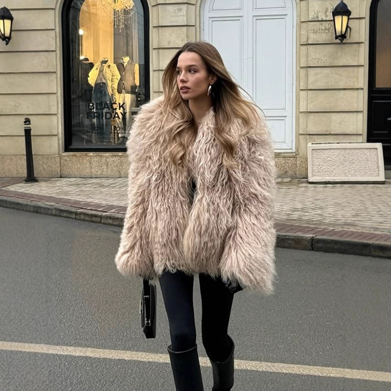 High-End, Light and Luxurious Pure Color Curly Fur Short Fur Jacket 2025 Autumn and Winter New Cross-Border European and American Style